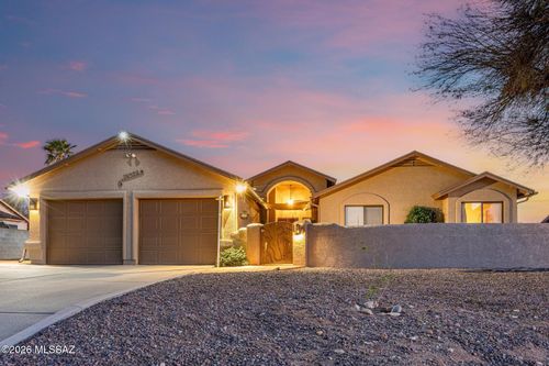 10056 E Domenic Ln, Tucson, AZ, 85730-3176 | Card Image