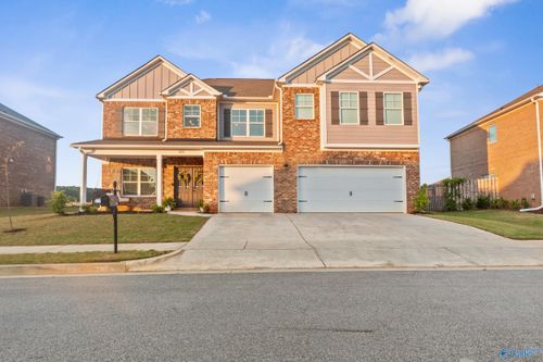 7571 Addison Dr Nw, Huntsville, AL, 35806-3005 | Card Image