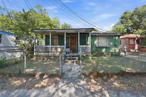 2631 Henry St, North Charleston, SC, 29405-7541 | Card Image