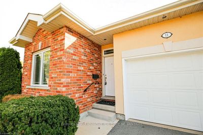 11 - 4300 Kalar Rd, Condo with 2 bedrooms, 3 bathrooms and 1 parking in Niagara Falls ON | Image 1