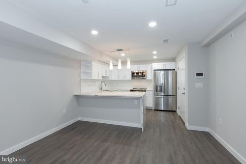 unit-1-729 N 20th St, PHILADELPHIA, PA, 19130-2089 | Card Image