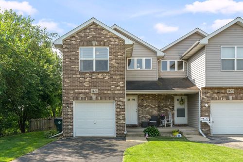 1422 Arnold St, Sandwich, IL, 60548-1286 | Card Image