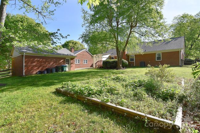 Corner of Lot | Image 8