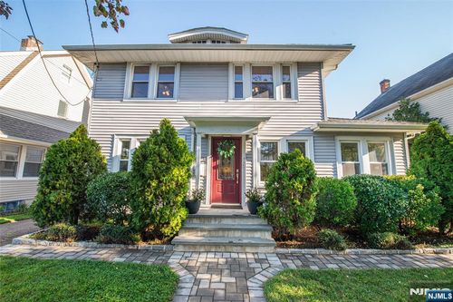 115 Parkway, Maywood, NJ, 07607-1539 | Card Image