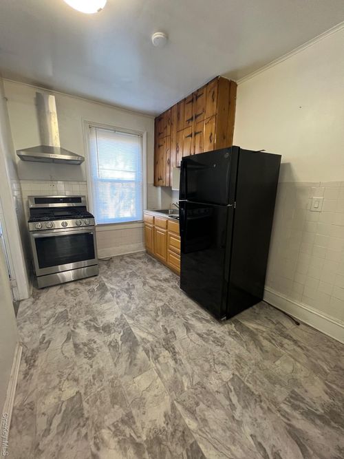 apt-2-24 S Eckar St, Irvington, NY, 10533-1643 | Card Image