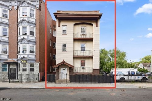 94 Eaton Pl, East Orange, NJ, 07017-5161 | Card Image