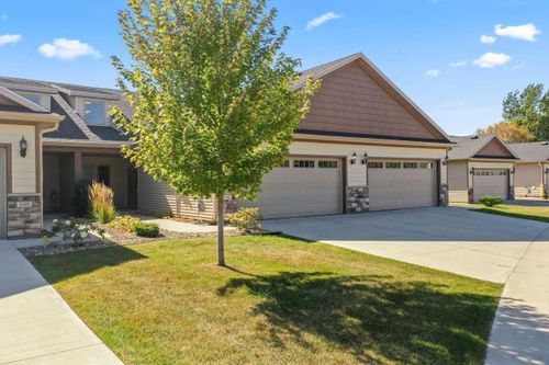 646 Shardlow Pl Ne, Byron, MN, 55920-1564 | Card Image