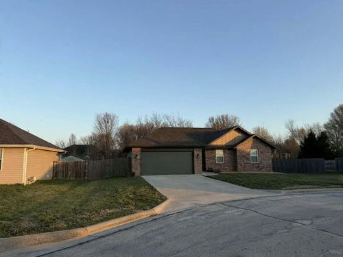 905 W Brookshire Ct, Ozark, MO, 65721-6616 | Card Image