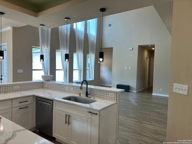 8420 Bluffside Blvd, House other with 4 bedrooms, 3 bathrooms and null parking in Selma TX | Image 21