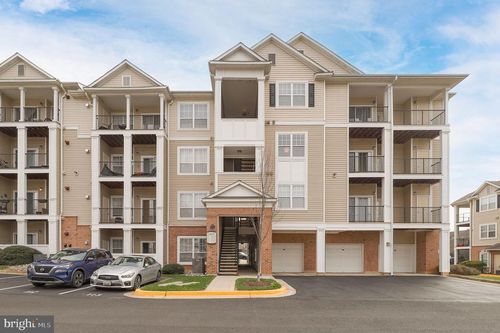 apt-304-19605 Galway Bay Cir, GERMANTOWN, MD, 20874-4604 | Card Image