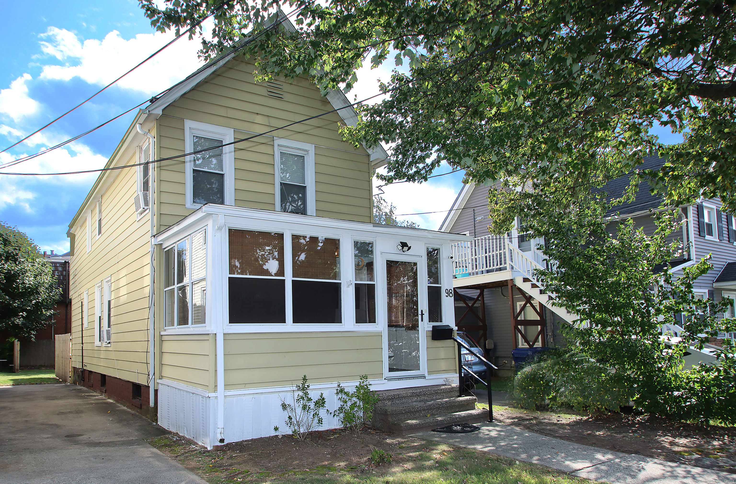 Thomas St, West Haven, CT 06516
