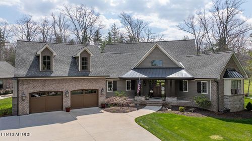 43 Wexford Ln, Crossville, TN, 38558-2881 | Card Image