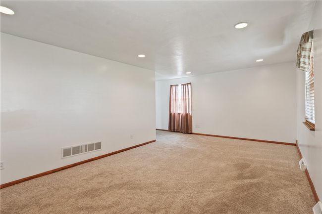 2034 Washington Blvd, House other with 3 bedrooms, 2 bathrooms and 2 parking in Glassport PA | Image 18