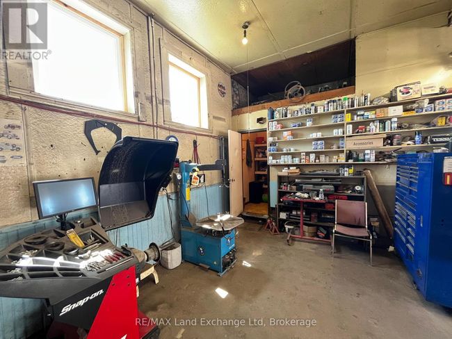504 Campbell St, Home with 0 bedrooms, 0 bathrooms and null parking in Lucknow ON | Image 13