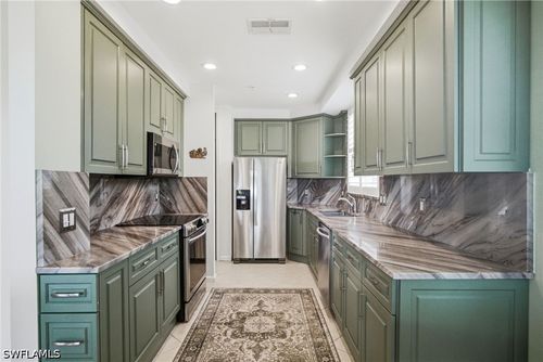 6-101-3960 Deer Crossing Ct, NAPLES, FL, 34114-6413 | Card Image