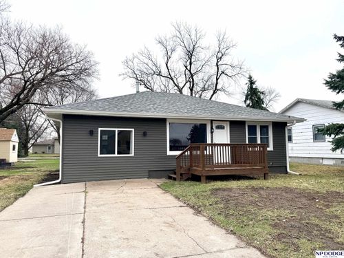 656 N 9th St, David City, NE, 68632-1418 | Card Image