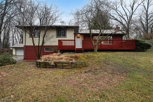 3127 Ethan Allen Road, Coventry, OH, 44319 | Card Image