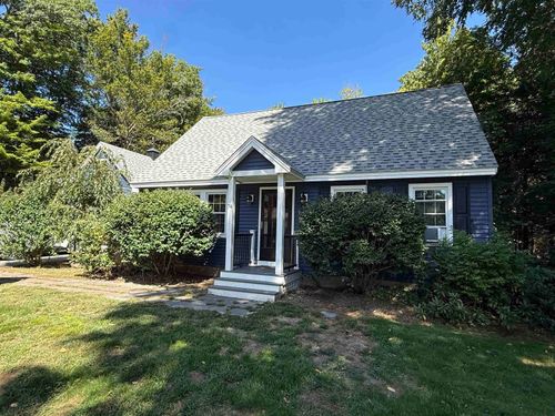 74 Robbins Road, Wilton, NH, 03086 | Card Image