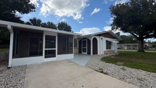 5102 21st St W, BRADENTON, FL, 34207-2305 | Card Image
