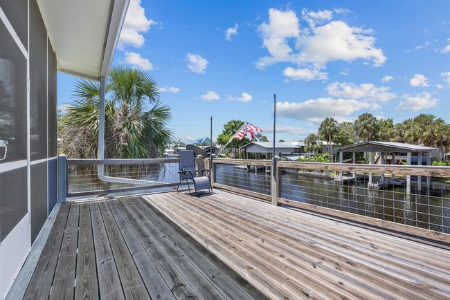 293 Se 221st St, House other with 2 bedrooms, 2 bathrooms and null parking in Suwannee FL | Image 6