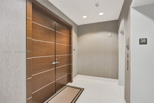 apt-3804-18201 Collins Ave, Sunny Isles Beach, FL, 33160-5142 | Card Image