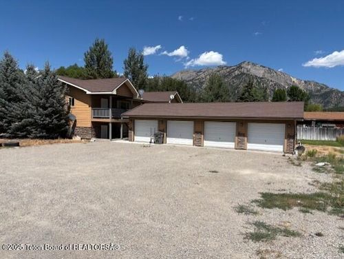 123 Greys River Rd, Alpine, WY, 83128 | Card Image
