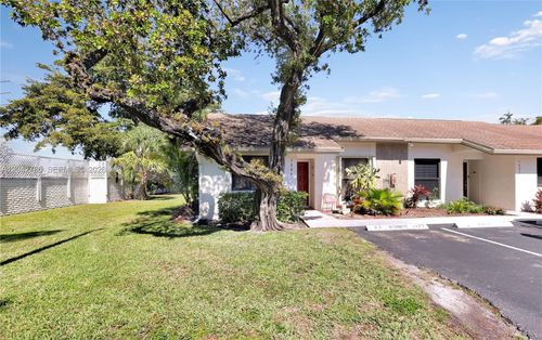 1006-3064 S Oakland Forest Dr, Oakland Park, FL, 33309-7533 | Card Image