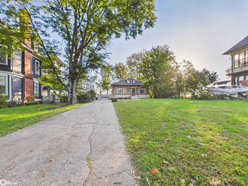 515 Grand Avenue, Keokuk, IA, 52632 | Card Image