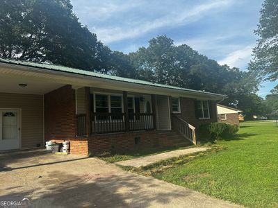 243 Peachtree Street, House other with 3 bedrooms, 1 bathrooms and null parking in Cedartown GA | Image 2