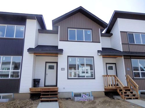 30 Inglis Crescent, Sylvan Lake, AB, T4S0V3 | Card Image