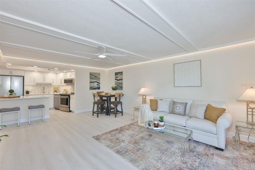 apt-305-7430 Sunshine Skyway Ln S, ST PETERSBURG, FL, 33711-4980 | Card Image