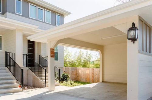 b-807 E 16th St, Austin, TX, 78702-1057 | Card Image