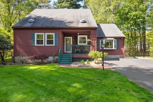 5 Stanley Rd, Medway, MA, 02053-2150 | Card Image