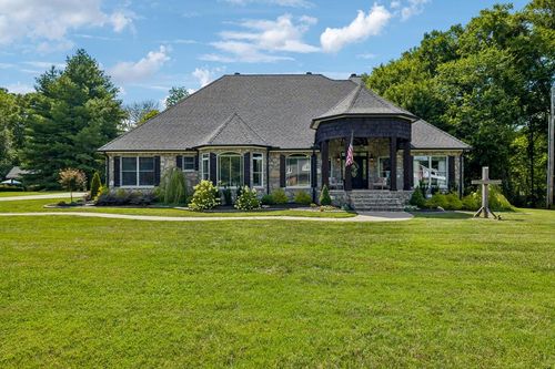 124 Poplar Dr, Brush Creek, TN, 38547-2076 | Card Image
