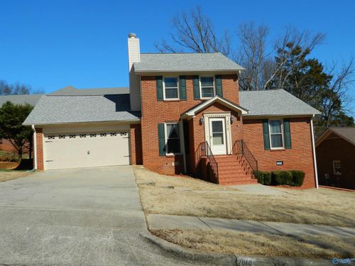 2010 Brandy Cir Ne, Huntsville, AL, 35811-2150 | Card Image