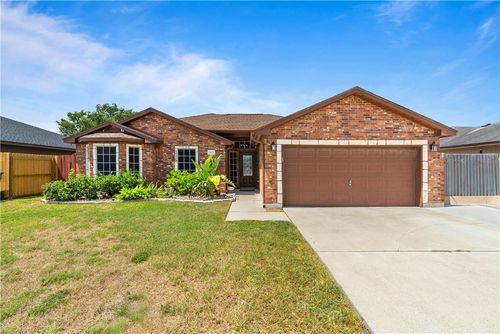 3321 Shallow Creek Dr, Corpus Christi, TX, 78410-5780 | Card Image