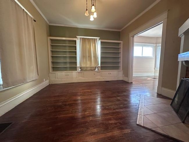 2311 30 Th St, House other with 5 bedrooms, 4 bathrooms and 4 parking in Snyder TX | Image 5