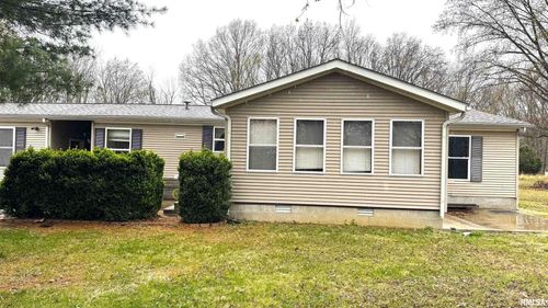 325 Lincoln St, Hurst, IL, 62949 | Card Image