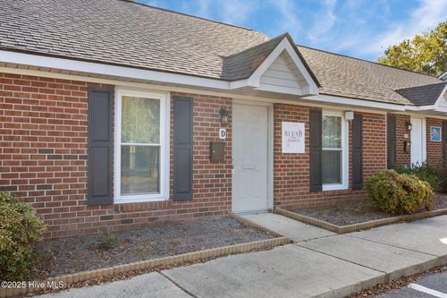 d-601 Country Club Dr, Greenville, NC, 27834-6124 | Card Image