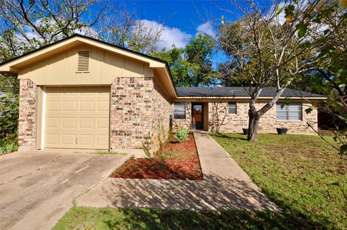 303 E 2nd St, Weatherford, TX, 76086-2123 | Card Image