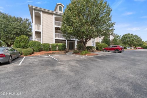 unit-904-3350 Club Villa Dr Se, Southport, NC, 28461-8108 | Card Image