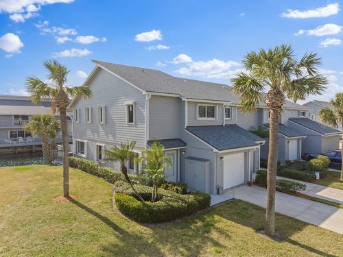 61-4949 N Highway A1a, Hutchinson Island, FL, 34949-8233 | Card Image