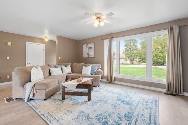 5280 Hillview Rd, House other with 3 bedrooms, 1 bathrooms and 6 parking in Brighton ON | Image 6