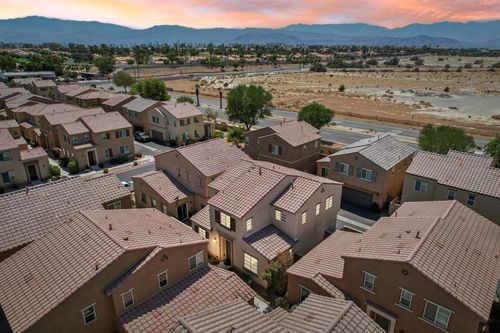 414 Via De La Paz, Palm Desert, CA, 92211-5700 | Card Image