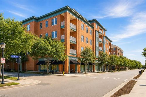 b3-4500 Pretty Lake Ave, Norfolk, VA, 23518-1823 | Card Image