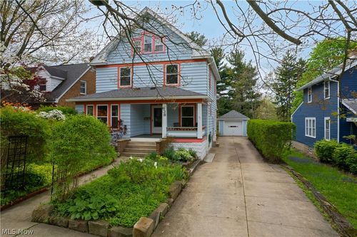 638 Vine St, Kent, OH, 44240-3615 | Card Image