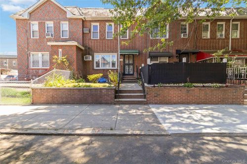 97-18 25th Ave, East Elmhurst, NY, 11369-1641 | Card Image