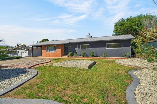 4449 La Mesa Ave, Shasta Lake, CA, 96019-9251 | Card Image