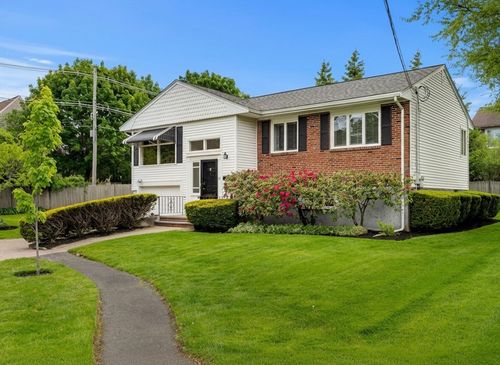 25 Countryside Ln, Marblehead, MA, 01945-2061 | Card Image
