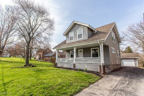 1842 Ridgelawn Ave, Youngstown, OH, 44509-2114 | Card Image